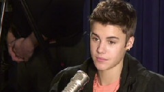 Justin Bieber - Sing For J's Mom