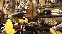 Ellie Goulding - Guns And Horses