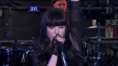 Carly Rae Jepsen - Call Me Maybe & This Kiss