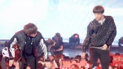 EXO-K,EXO,EXO-M - 台下观看 & 舞台表演