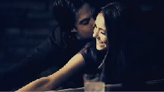 Nina Dobrev,Ian Somerhalder - Neve Let Me Go