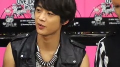 SHINee - Omy Showbiz