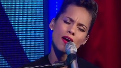 Alicia Keys - Brand New Me
