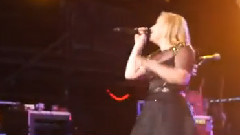 Kelly Clarkson - Behind These Hazel Eyes