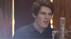 Brad Kavanagh - She Looks So Perfect