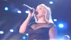 Kelly Clarkson - STRONGER