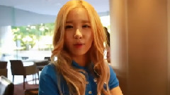 Crayon Pop - Crayon Pop Ellin Turned Into Chucky Doll