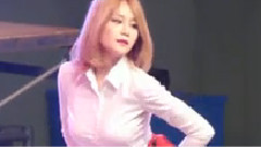 AOA - 短裙