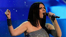 Laura Pausini - Laura Pausini - Medley: Cuando Se Ama 现场版
