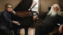 Elton John,Classic Pictures - Elton John - Funeral For A Friend/Love Lies Blee