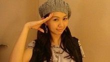 卓依婷 - 卓依婷《新年快乐》