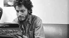 Bruce Springsteen,Kings Of Leon - Radio Nowhere