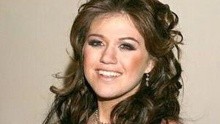Kelly Clarkson - My Life Would Suck Without You
