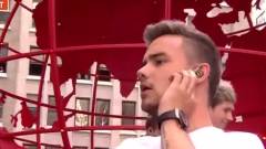 One Direction - Kiss You