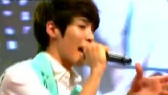 8Eight - Forget About Love And Sing MUST