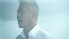 巫启贤 - 在水一方