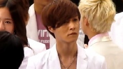 EXO,EXO-M - 入场