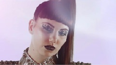 Queen Of Hearts - Shoot The Bullet