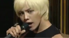 G-Dragon(BigBang) - Heartbreaker 09