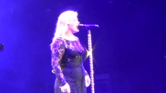 Kelly Clarkson - I Never Loved A Man(The Way That I Love You)