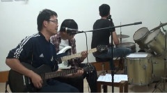 模仿翻唱 - 谁伴我闯荡