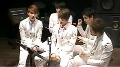 东方神起 - HaHaSong