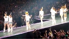 少女时代 - Ending Japan Concert Tour