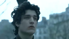 Les Yeux Au Ciel
