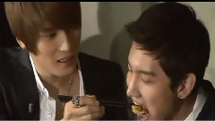 东方神起 - All About 3 食味爱 韩餐馆正装就餐