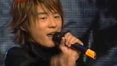 东方神起 - Hug