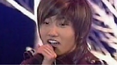 东方神起 - Hug