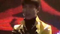 东方神起 - Keep Your Head Down