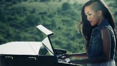 Hien Tul - Not Livin' In Yesterday