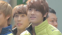 ZE:A - HAPPY