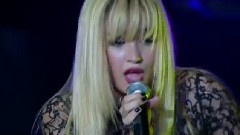 Demi Lovato - Give Your Heart A Break
