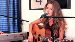 HelenaMaria - Wake Me Up
