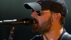 Eric Church - Keep On
