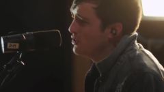 Parachute - Hearts Go Crazy