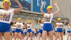 亚洲群星 - Single Ladies Flash Mob