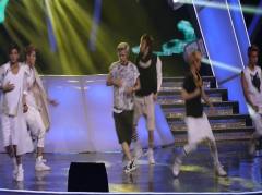 EXO,EXO-M,EXO-K - Wolf