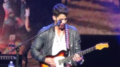 Jonas Brothers - Pom Poms