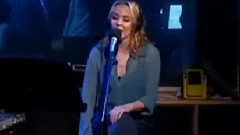 Kylie Minogue - Can't Get You Out Of My Head