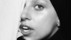 Lady Gaga - Applause