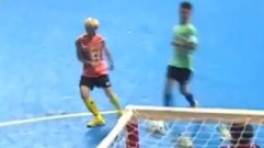 EXO - 偶像运动会 足球比赛 鹿晗Cut