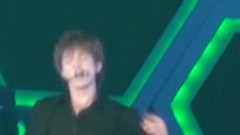 SHINee - Turn Up The Music