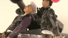 BigBang,G-Dragon(BigBang),T.O.P(Bigbang) - 一见钟情 制作花絮 Play With GD&TOP