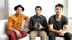 Jonas Brothers - Talk
