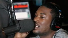 Meek Mill - Freestyle On The Angie Martinez Show
