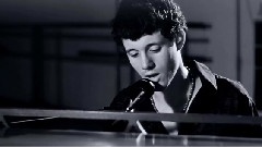 Kurt Schneider - Right Here Waiting