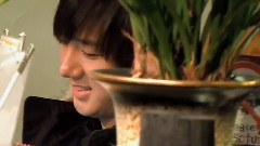 Super Junior - Yesung At Handel & Gretel 2